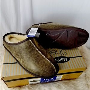 Kirkland Signature Shearling Clog Slipper Bomber